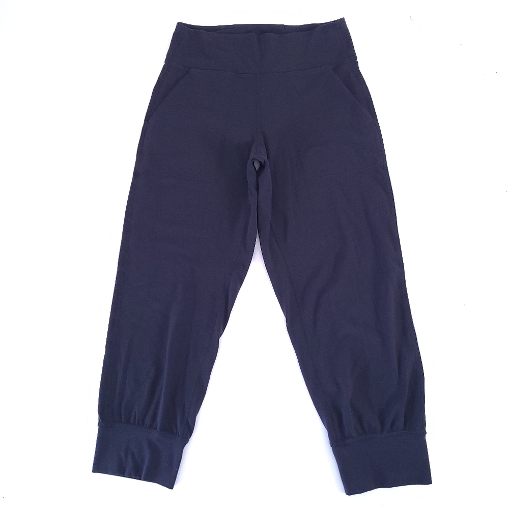 Lululemon Align Black High-Rise Jogger 23" Crop Pants Size 6